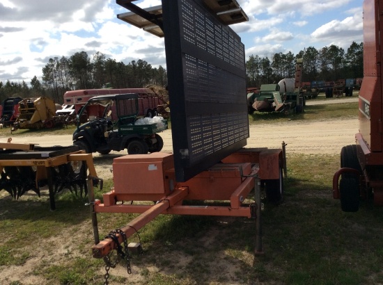 (166)AMERICAN SIGNAL SOLAR MESSAGE BOARD
