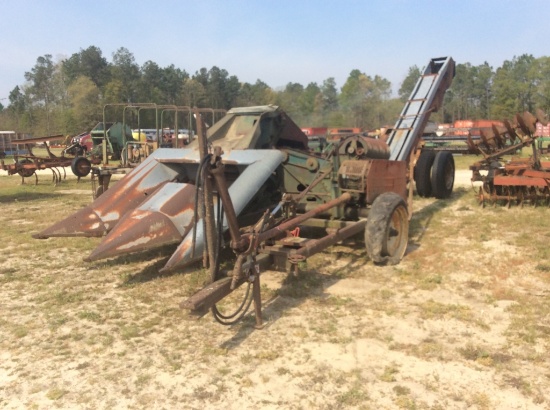 (497)NEW IDEA 324 2 ROW CORN PICKER