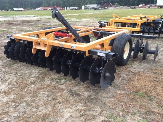 (425)10' PULL TYPE FINISH DISC HARROW - X2228