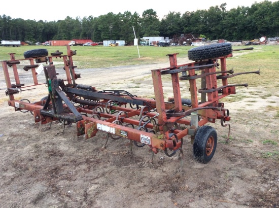 (335)16' HYD. FOLD CULTIVATOR