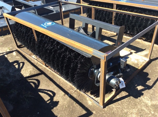 (372)UNUSED WOLVERINE SS 72" ANGLE BROOM