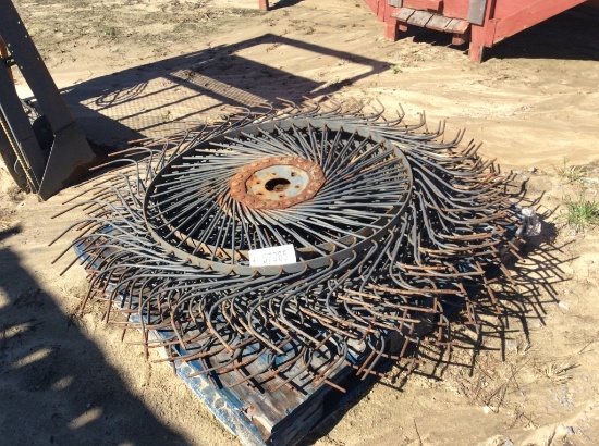 (40)8 - HAY RAKE WHEELS