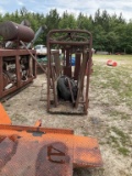 (790)CATTLE SQUEEZE CHUTE