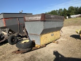 (708)8' FEED WAGON