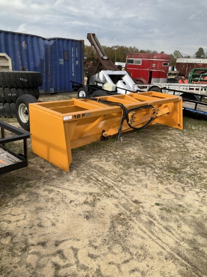 (707)IND. AMERICA 12' HYD. TILT PULL BOX BLADE-12F