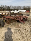 (824)KEWANEE 12' PULL TYPE DISC HARROW