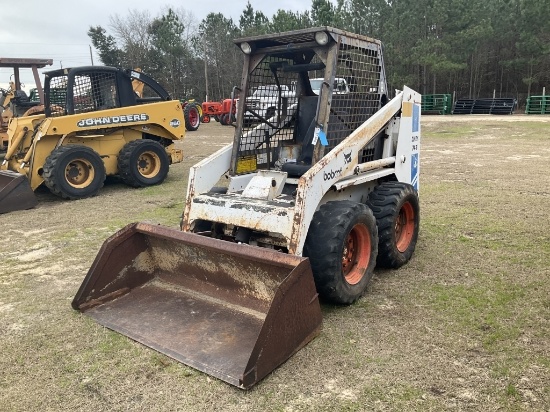 (102)BOBCAT 743 SKID STEER