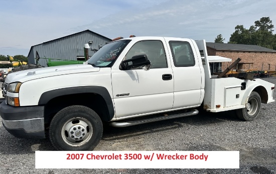 (118)2007 CHEVROLET 3500 TRUCK