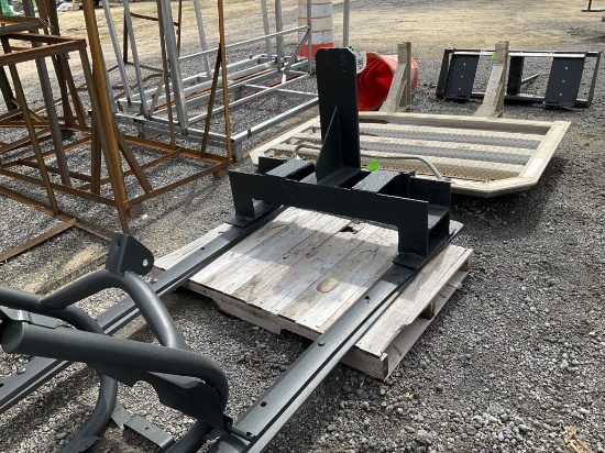 (4)3PT FORK LIFT