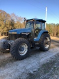 NEW HOLLAND 8770 TRACTOR