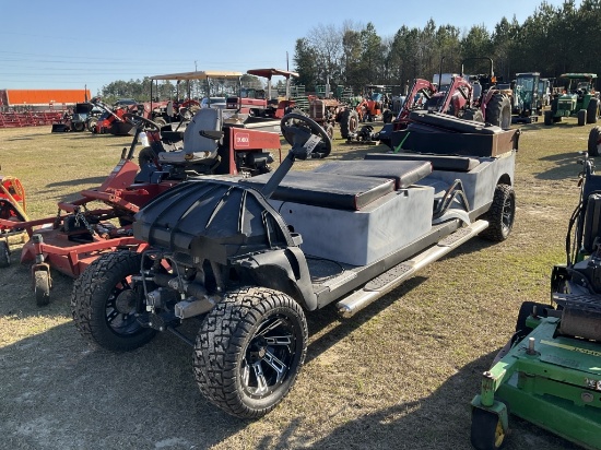 (187)3 SEATER GOLF CART