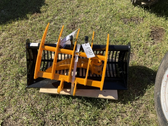 (102)UNUSED MINI EXCAVATOR 32"BUCKET,RIPPER & RAKE