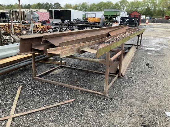 (301)LOT OF I-BEAMS W/ STANDS