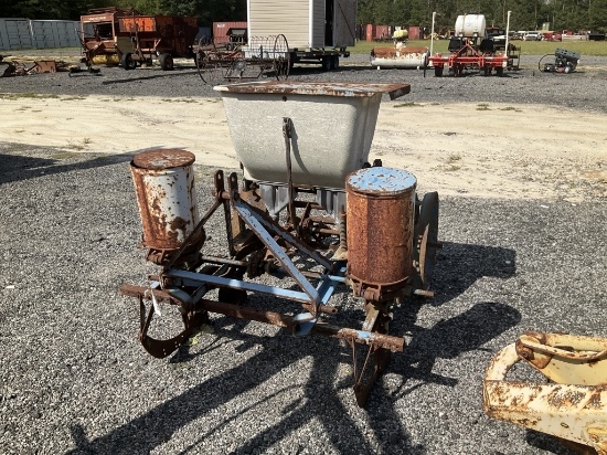 (924)FORD 2 ROW PLANTER