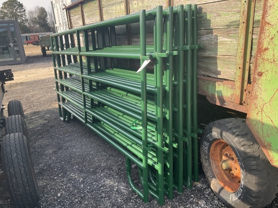 (973) - (10)10' GREEN CORRAL PANELS