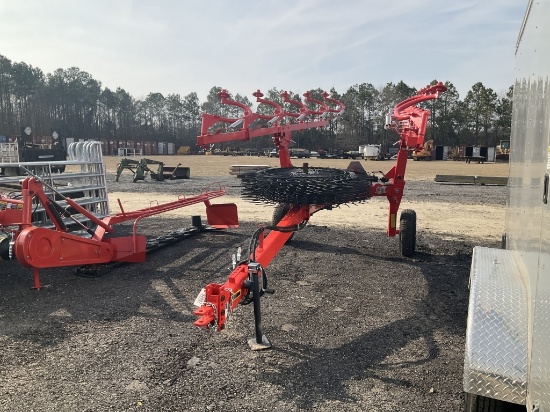 (1301)NEW AGLINE AVR10 HAY RAKE