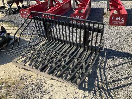 (776)6FT MANURE BUCKET