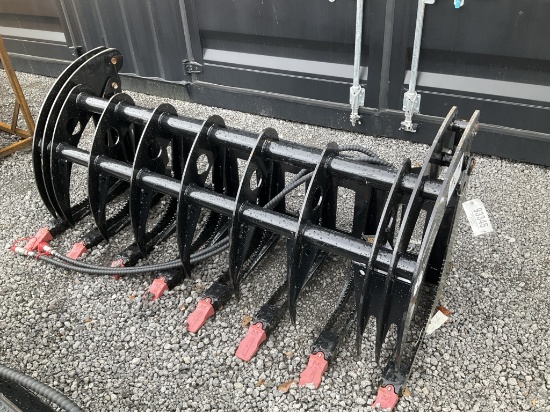 (1076)UNUSED GIYI 72" SKID STEER GRAPPLE