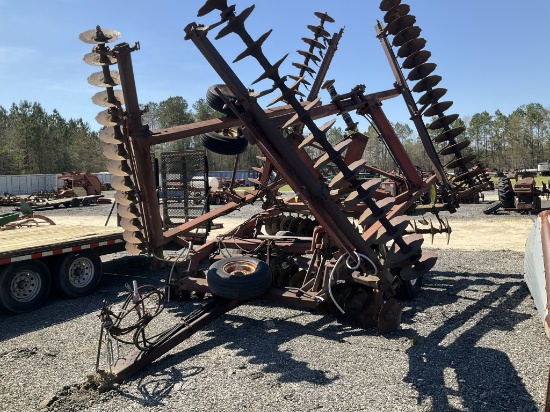 (929)INTERNATIONAL 32' DISC HARROW