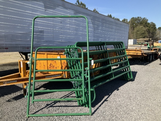 (870)-(10)10' CORRAL PANELS W/ 4' WALK THRU-GREEN