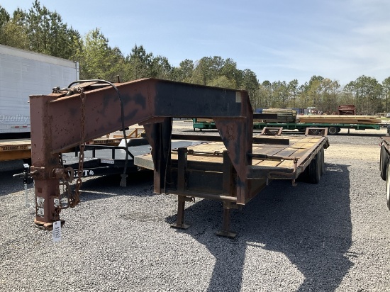 (867)TEXAS BRAGG 25' GOOSENECK TRAILER