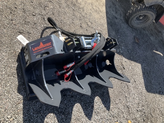 (1240)UNUSED LANDHONOR 15,000LB HYDRAULIC WINCH