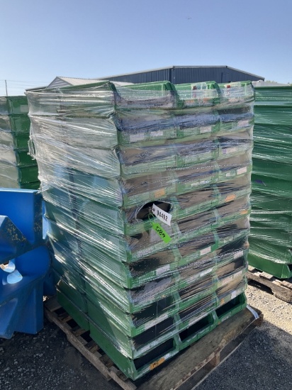 (589)PALLET OF 66 PLASTIC BINS