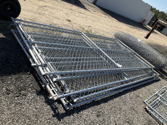 (1202) - (5)6 X 12 CHAIN LINK PANELS