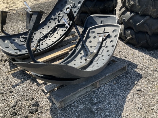 (1267)SET OF JOHN DEERE FENDERS