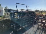 (819)-(10)12' CORRAL PANELS W/ 4' WALK THRU-BLACK