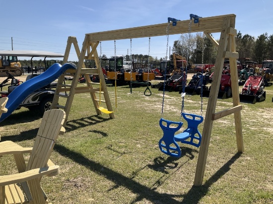 (54)CHILDREN'S PLAY SET
