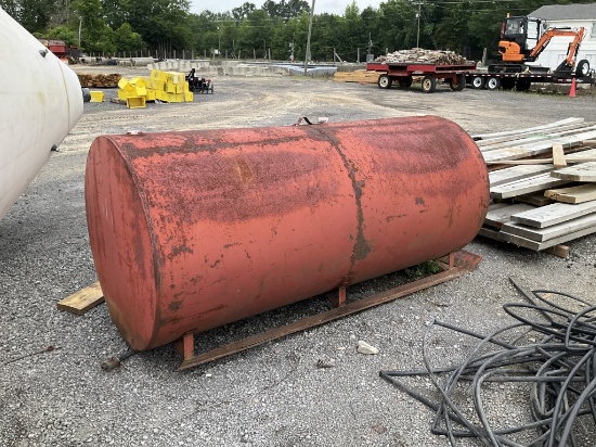 500 GALLON FUEL TANK