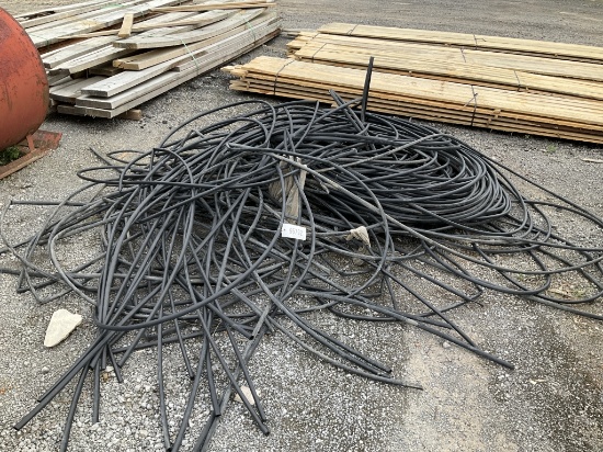 (517)LOT OF BLACK PIPE