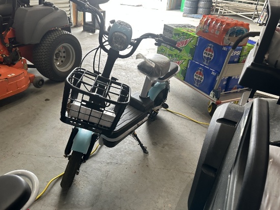 (86)UNUSED SKLP SK-E48 ELECTRIC BICYCLE