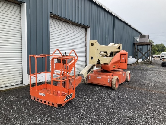 (70)JLG 40E BOOM LIFT