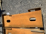(917)-(A)UNUSED GIYI SKID STEER MOUNTING PLATE