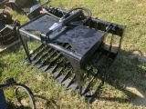 (246)-(A)UNUSED GIYI MINI SKID STEER WOOD GRAPPLE