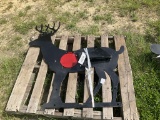 (33)UNUSED SKLP DEER SHAPED SHOOTING TARGET