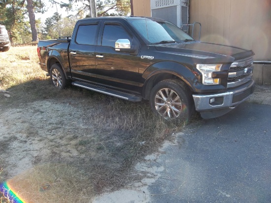 FORD F-150 4X4
