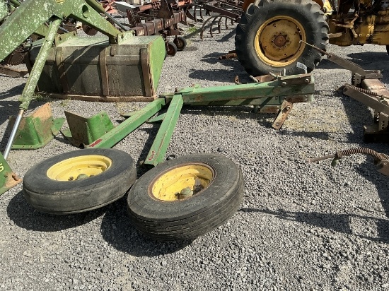 (1238)A-John Deere Lift Assist