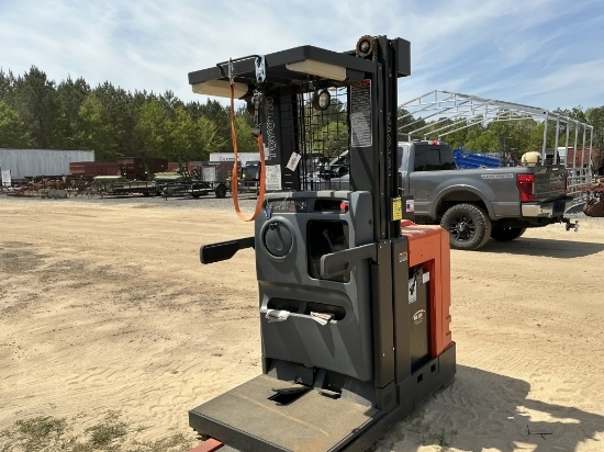 (1225)-(2)Toyota 6bpu15 Electric Forklift