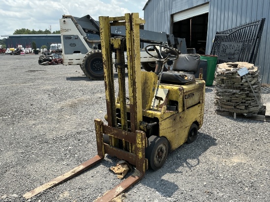 (571)Clark Forklift