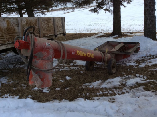 Farm King auger, 10"x20', hydraulic driven with jump auger