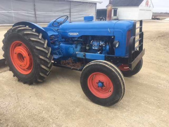Fordson Super Major diesel 4-cylinder tractor, 54 hp, completely overhauled