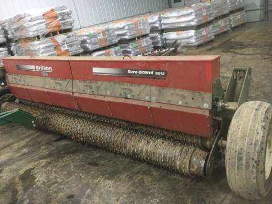 12' Brillion seeder, hydraulic lift