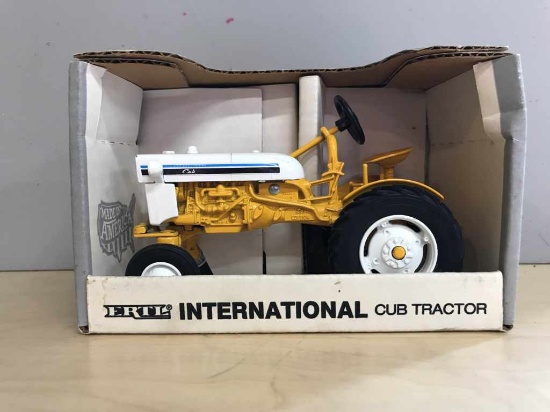 1991 International Cub Tractor - 5th Version, Special Edition #2, Insert 1991 Ed Yellow