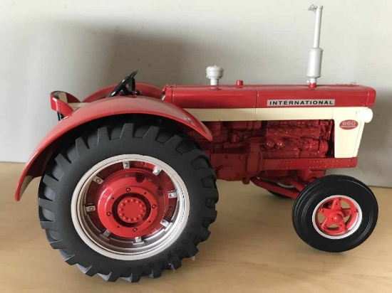 1999 IH 660 - 1999 National Farm Toy Show