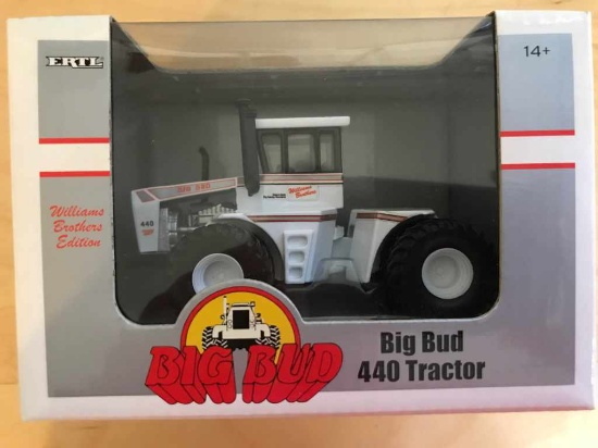 2010 Big Bud 440 - Long Angular Hood, White Triples