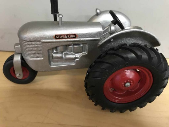 2005 Silver King 42 - 1st in Series, Single Front Wheel - No box