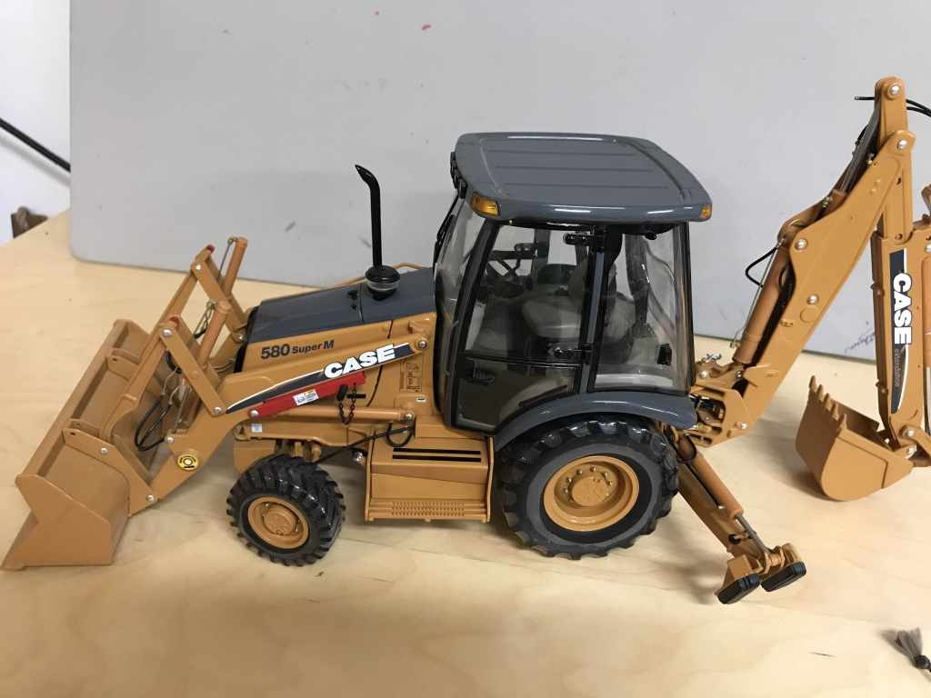 1 16 scale diecast backhoe